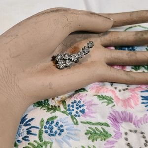 Vintage 1950s pin up pin with rhinestones!